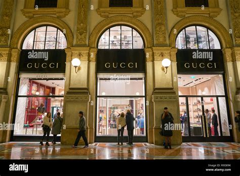 outlet di gucci in italia|Gucci outlet japan.